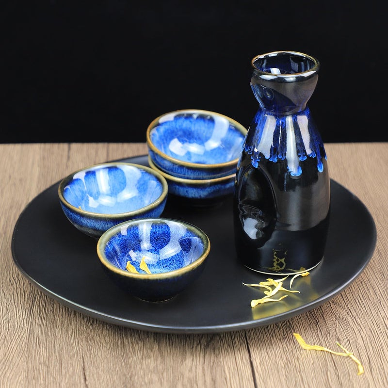 Sizikato 5PCS Stoneware Porcelain Sake Set Include 1PCS Sake Bottle and 4PCS Sake Cups - Image 3